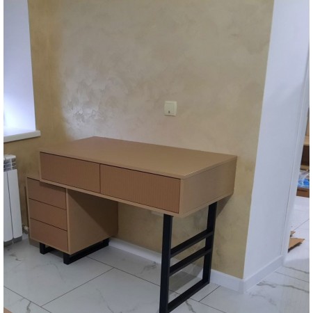 Consolă in stil Loft pentru machiaj A-69 Consolă in stil Loft pentru machiaj A-69